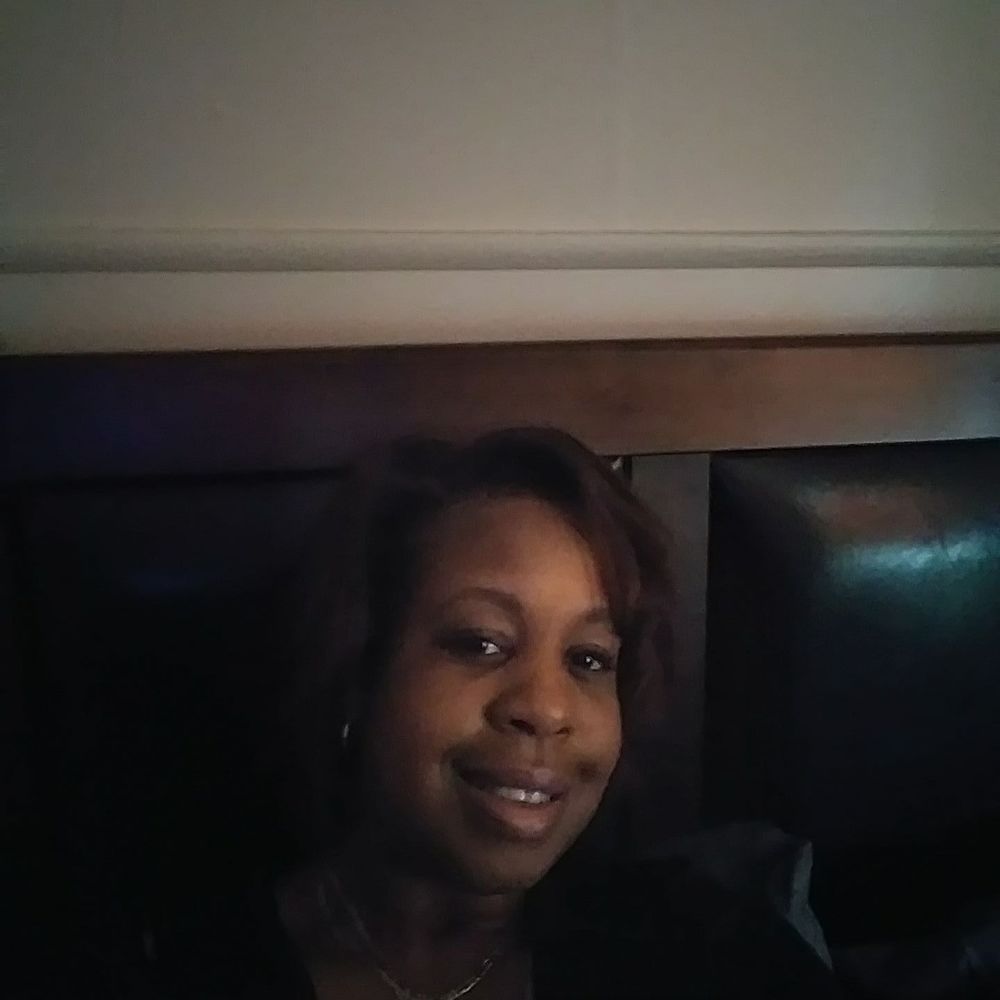 Meet your Posher, Lynette